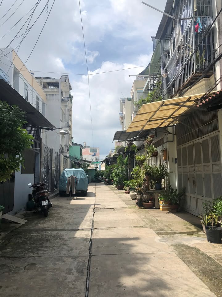 Nhà phố Tô Hiệu, Quận 11, 55.9m² giá 5.8 tỷ - Sổ đỏ chính chủ, vị trí đẹp!