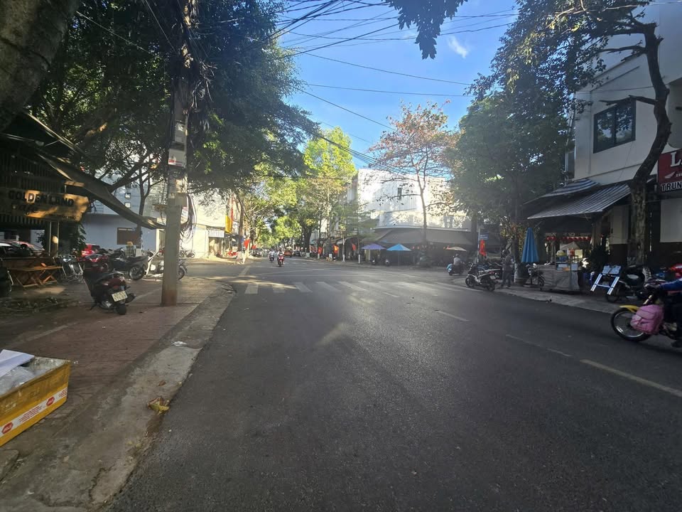 Mặt tiền Trần Phú Buôn Ma Thuột 86m² giá 15.3 tỷ - Đầu tư sinh lời ngay!