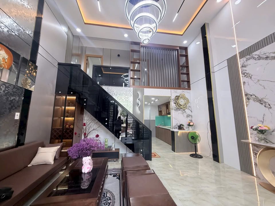 Nhà mới bán tại Tam Bình, Thủ Đức 60m² giá 5.15 tỷ - Đã sẵn sàng vào ở ngay!