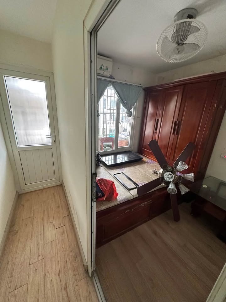 Căn hộ tập thể Kim Liên Quận Đống Đa 38m² giá 2.7 tỷ - Nhà đẹp, thông thoáng