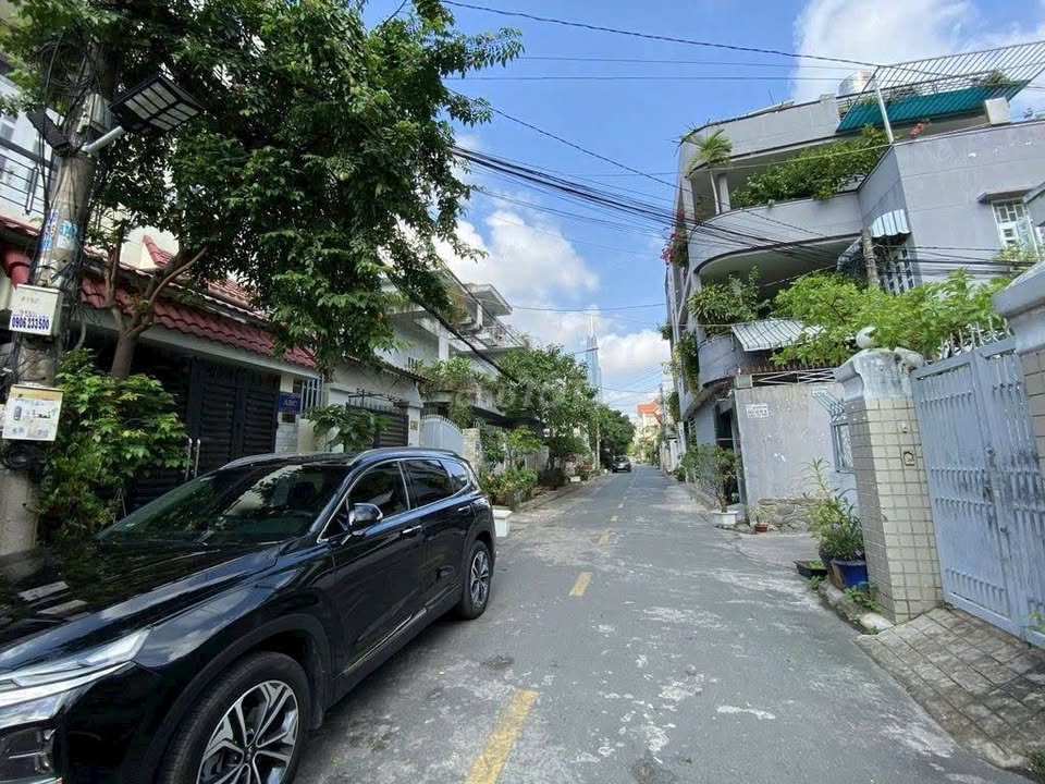 Villa Trần Não, An Khánh, 164m² giá 33.5 tỷ - Cơ hội đầu tư hiếm có!