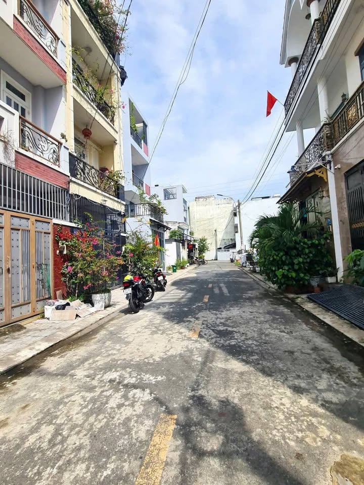 Lô đất KDC Đường Nguyễn Duy Trinh, Phường Phú Hữu, 64.2m² giá 4.75 tỷ - Cơ hội đầu tư hấp dẫn!