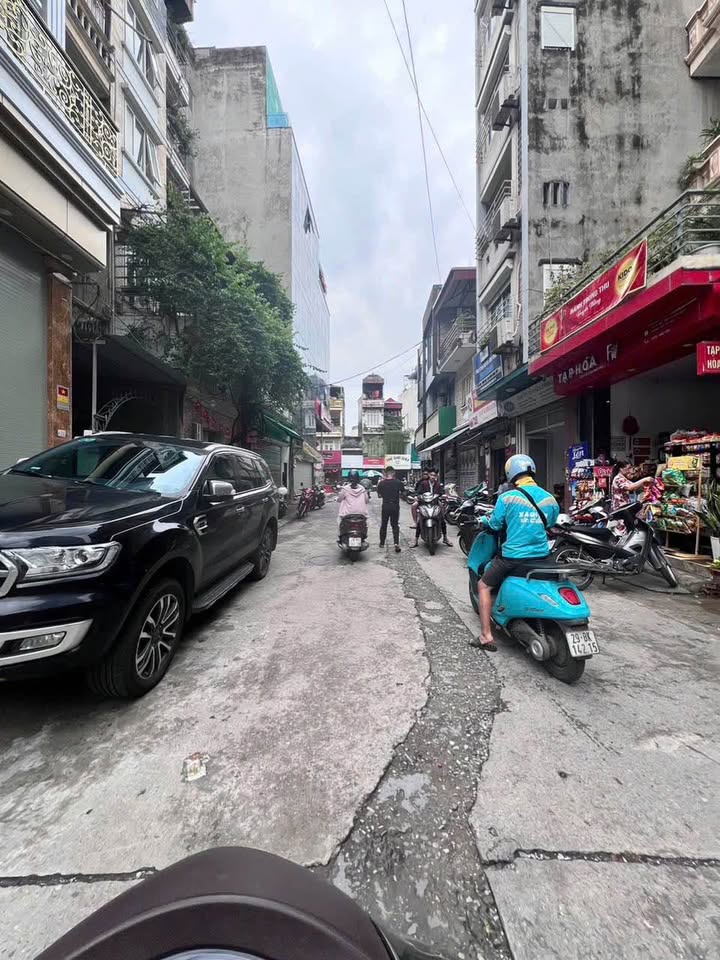 Đất trung tâm quận Hai Bà Trưng 290m² giá 60 tỷ - Tiềm năng tăng giá lớn!