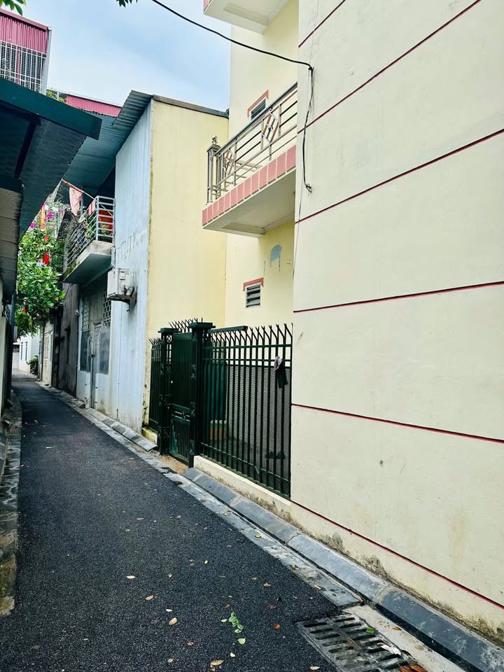 Nhà 3 tầng chính chủ tại Thôn Lê Xá, Đông Anh 50.5m² giá 6 tỷ - Mua là ở ngay!