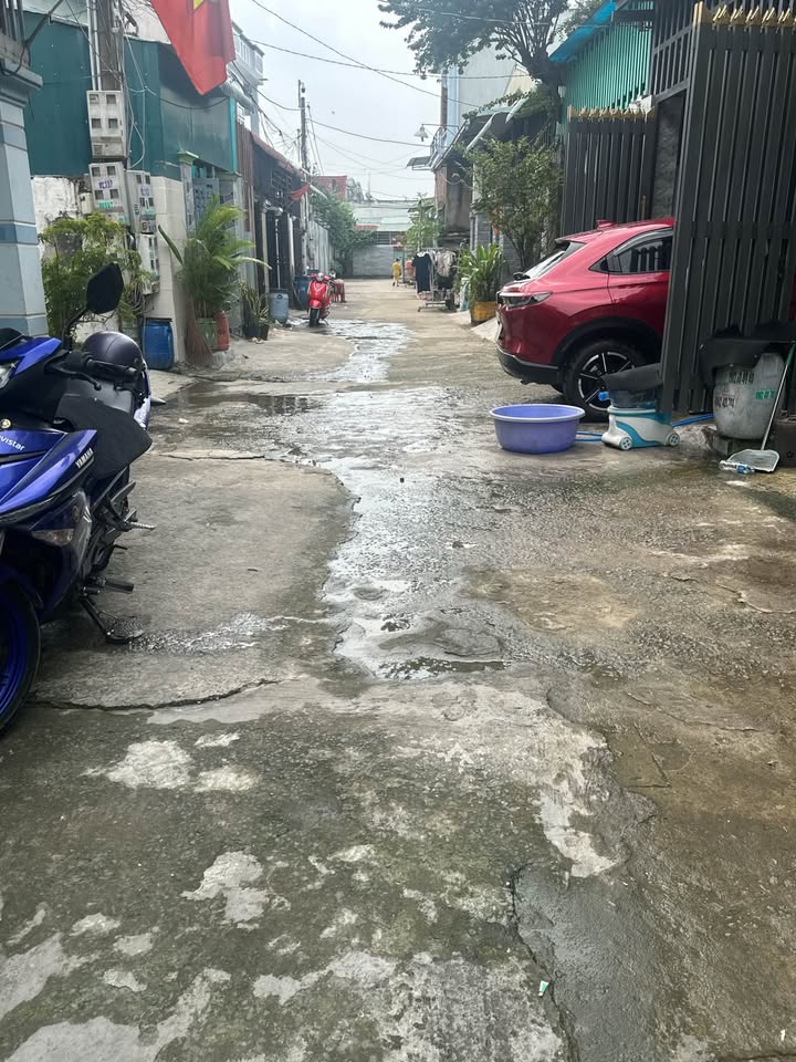 Nhà riêng Phường Tân Bình, Thành phố Dĩ An 64m² giá 1.65 tỷ - Đang chỉnh trang tách sổ