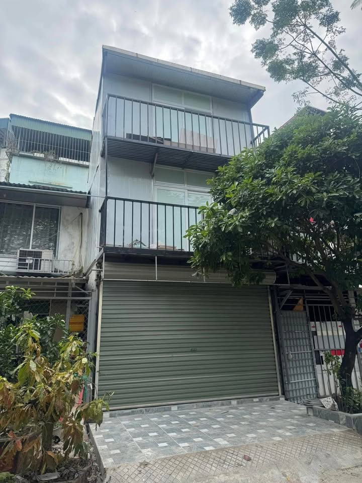 Nhà đẹp Giáp Nhị 35m² giá 2.35 tỷ - Cơ hội đầu tư lý tưởng!