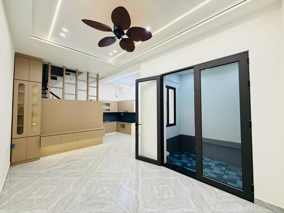 Bán Nhà 3.5 Tầng Phố Phương Lưu, Hải An, Hải Phòng - Giá 3.79 Tỷ, Sẵn Sàng Vào Ở!