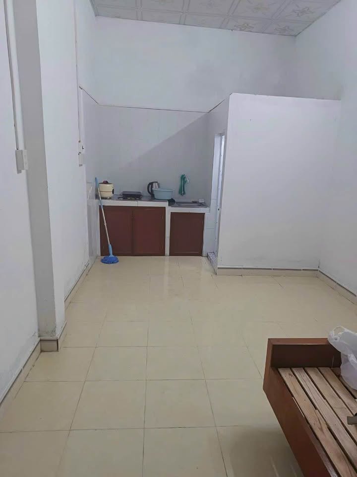 Phòng trọ cho thuê tại Cẩm Thạch, Cẩm Phả 30m² - An ninh yên tĩnh, giá thỏa thuận!