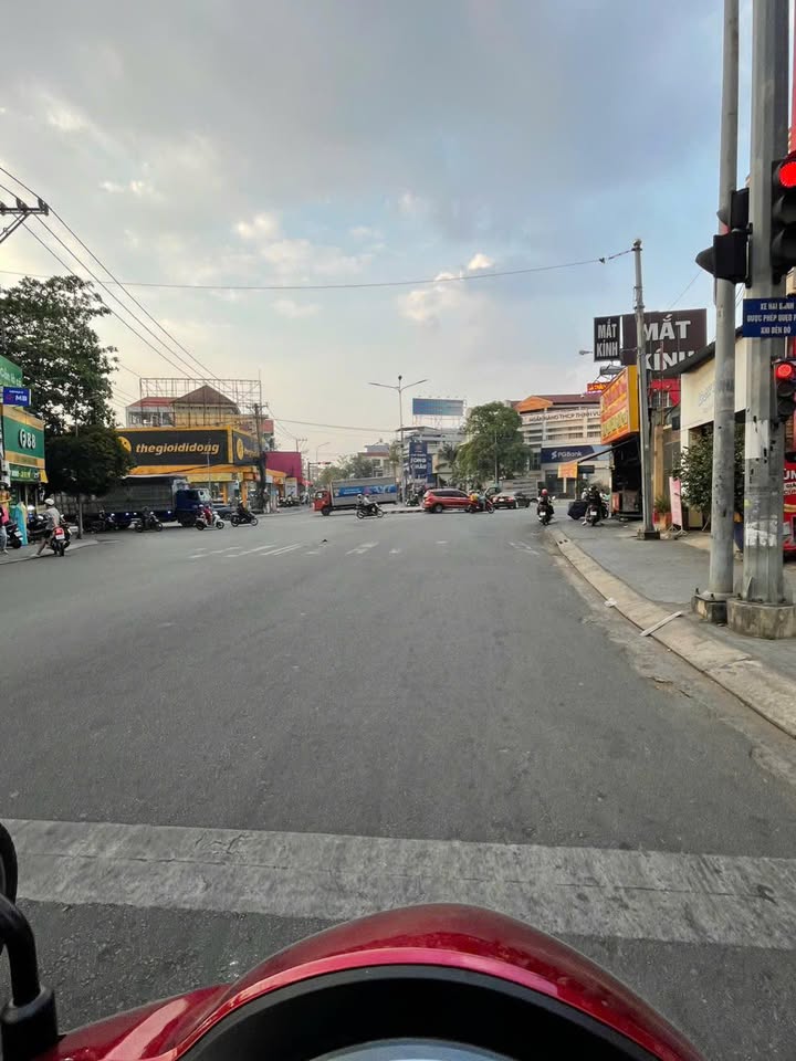 Bán gấp FrontHouse mặt tiền Đường Cách Mạng Tháng 8, 113m² - Đầu tư sinh lời