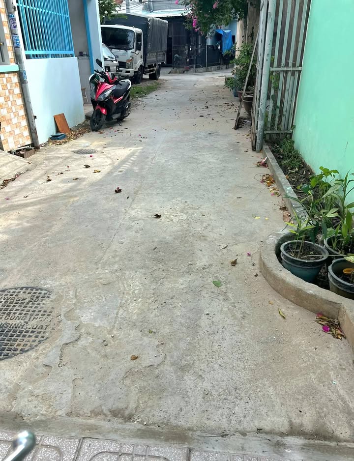 Dãy trọ 5 phòng Dĩ An 87.9m² giá 2.95 tỷ - Đầu tư sinh lời ngay!