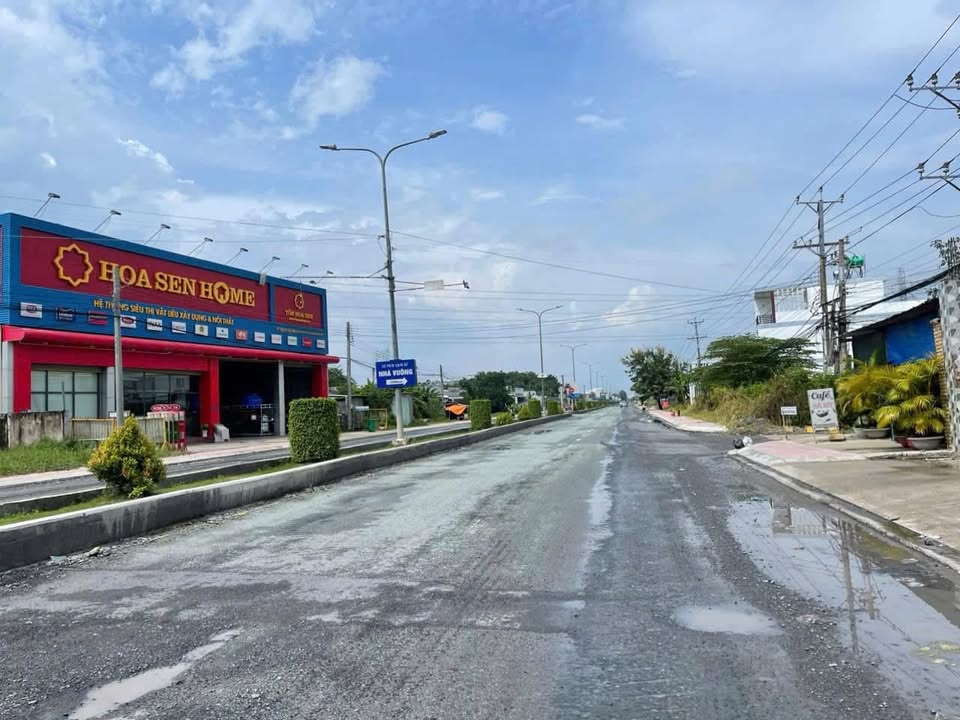 Lô đất thổ cư mặt tiền đường TL827A, TP. Tân An, 514m² giá 7.8 tỷ - Đầu tư sinh lời ngay!