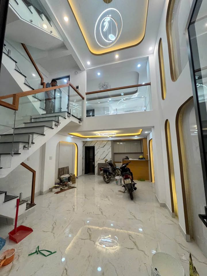 Nhà bán Lê Văn Sỹ, Quận 3 - 40m² giá 7.8 tỷ - An ninh yên tĩnh!