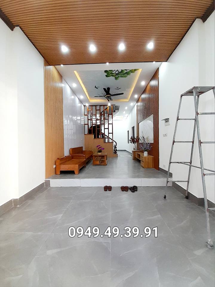 Nhà 3 tầng Phường Trần Lãm 50,5m² giá 2 tỷ - Tiện nghi đầy đủ, vào ở ngay!