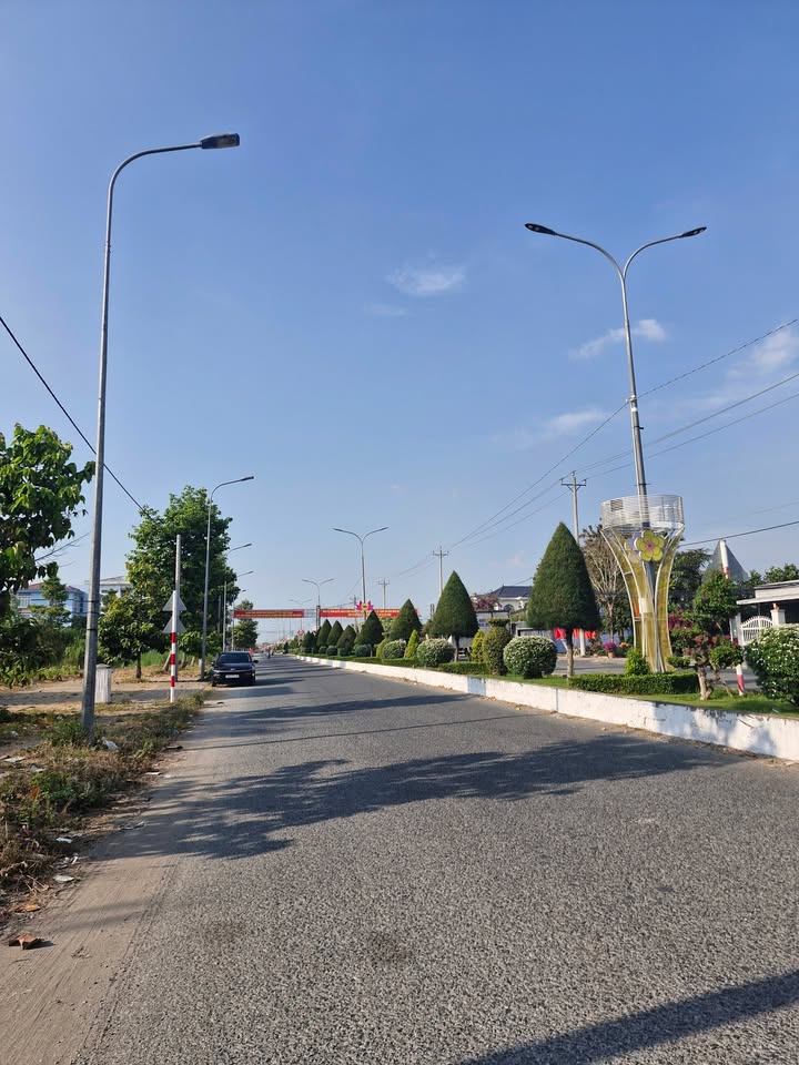 Đất nền mặt tiền Phù Đổng Thiên Vương 125m² giá chỉ 1.53 tỷ - Cơ hội đầu tư hiếm có!