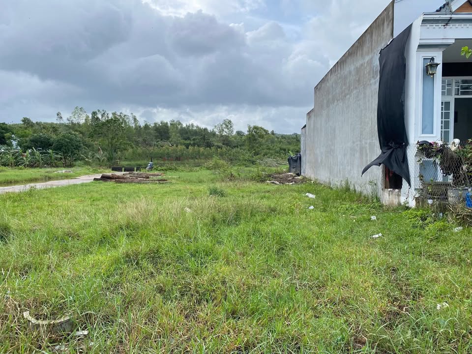 Đất nền khu tái định cư Hòa Kiến, Buôn Ma Thuột 114.7m² giá 820 triệu - Cơ hội đầu tư hấp dẫn!