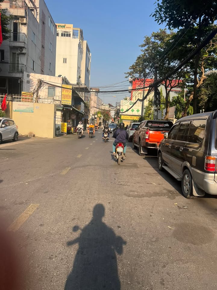 Nhà phố Trường Sa, Bình Thạnh 90m² giá 7 tỷ - Xe hơi tới cổng!