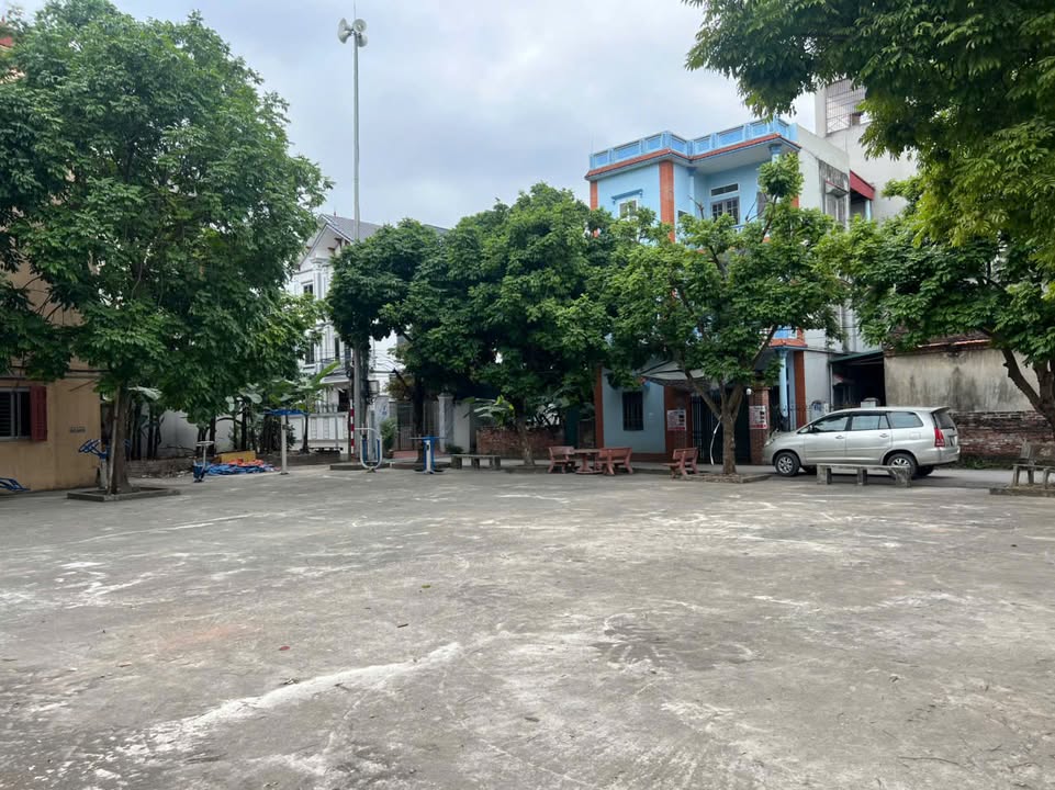 Đất nền Thị trấn Yên Viên 41m² giá 4 tỷ - Cơ hội đầu tư hiếm có!