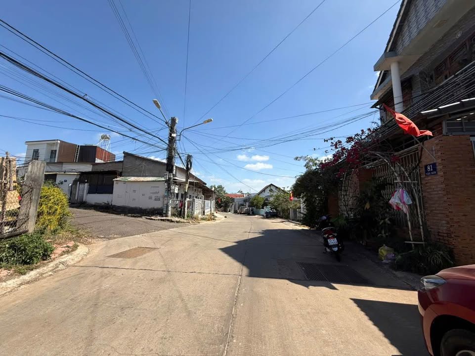 Dãy trọ mặt tiền Tây Sơn, Huyện Krông Pắc, 266m² giá 4.9 tỷ - Đầu tư sinh lời ngay!