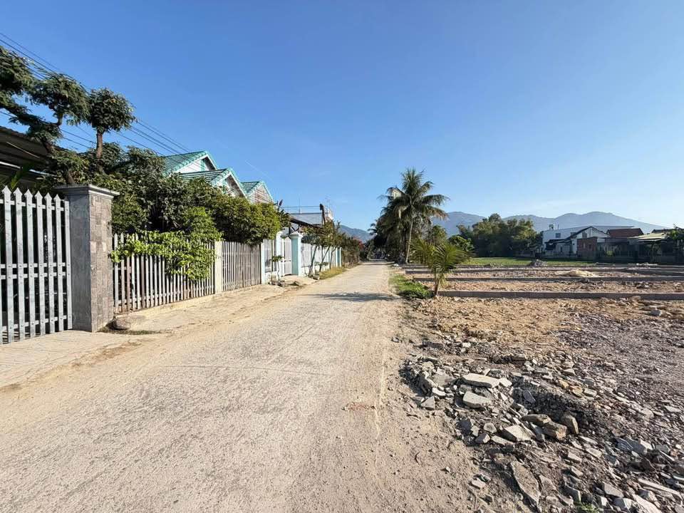 Đất nền Diên Điền 91m² giá chỉ 1.099 tỷ - Đường thông đẹp, sổ đỏ chính chủ!