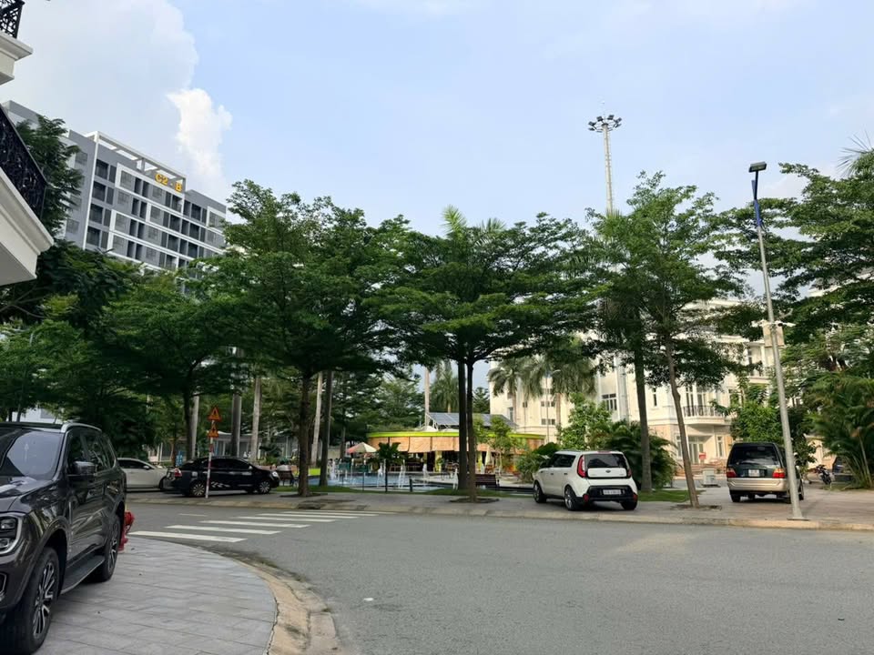 Shophouse Biconsi Phú Mỹ 100m² giá 6 tỷ - Cơ hội đầu tư hấp dẫn!