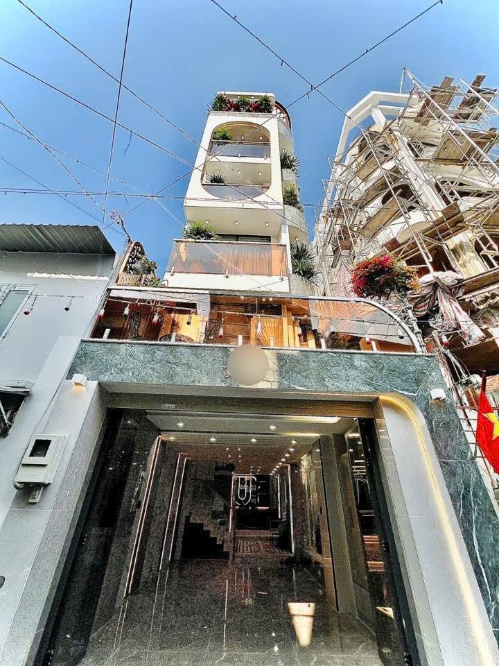 Nhà riêng Phạm Văn Chiêu, Gò Vấp 62m² giá 14.5 tỷ - Thiết kế hiện đại, đầy đủ tiện nghi!