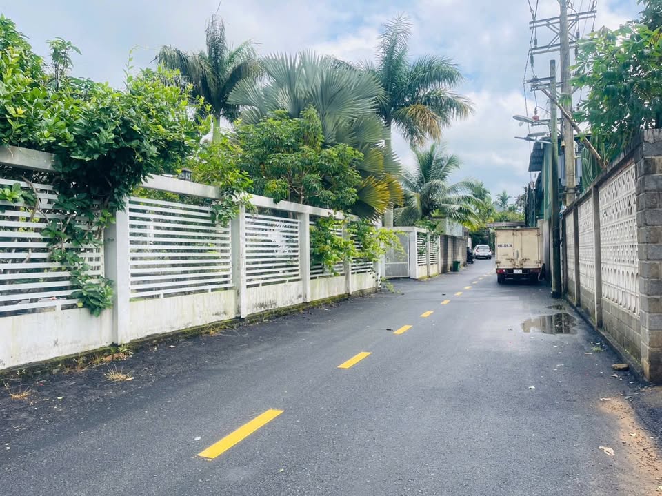 Bán biệt thự mặt tiền hẻm 232 Bùi Thị Xuân, Bảo Lộc 681m² - Kinh doanh thuận lợi!