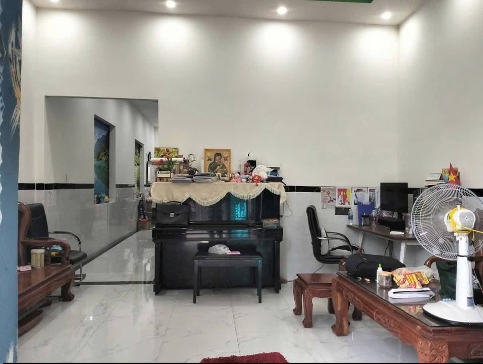 Nhà riêng 780 Bình Giã, 100m² giá 2.3 tỷ - Sổ hồng chính chủ, hướng Đông!