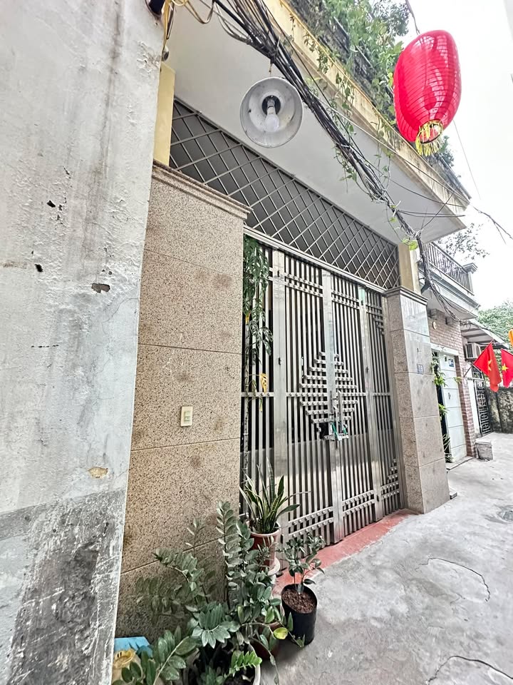 Nhà riêng Xuân Đỉnh 33m² giá 5 tỷ - Ô tô tránh, vị trí đẹp!