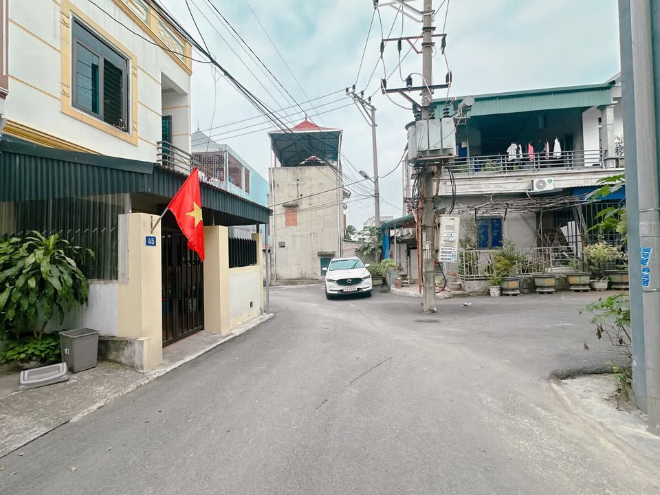 Đất tặng nhà 2 tầng tại Phường Minh Phương, Việt Trì 70m² chỉ 3 tỷ - Đầu tư sinh lời hấp dẫn!