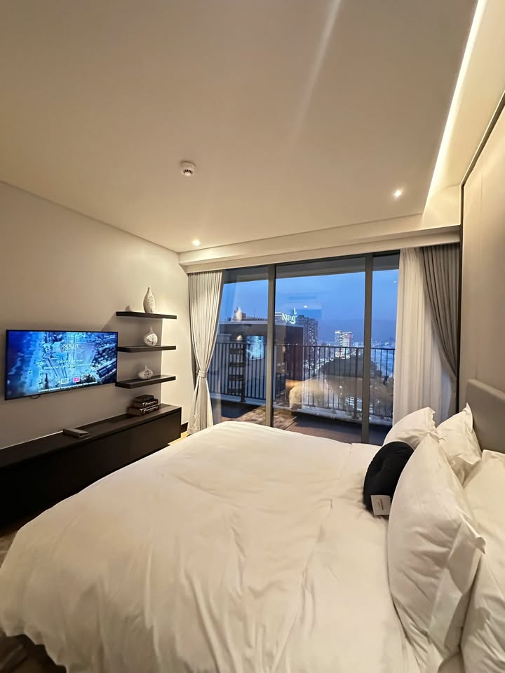 Căn hộ Hyper Panorama Long Biên 113m² giá 80 triệu - Nội thất cao cấp, view biển tuyệt đẹp!