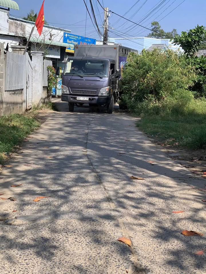 Lô đất thổ cư 306m² Thôn Hòa Thắng, 2.2 tỷ - Đầu tư sinh lời lâu dài!