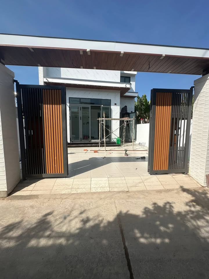 Nhà riêng tại xã Phước Tỉnh, Bà Rịa - Vũng Tàu 95m² giá 2.17 tỷ - Chính chủ bán gấp!