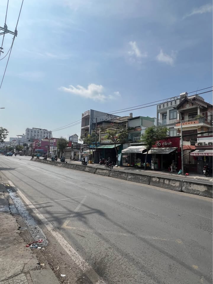 FrontHouse Huỳnh Tấn Phát, Quận 7, 272m², Giá 30.5 tỷ - Đầu tư sinh lời cao!