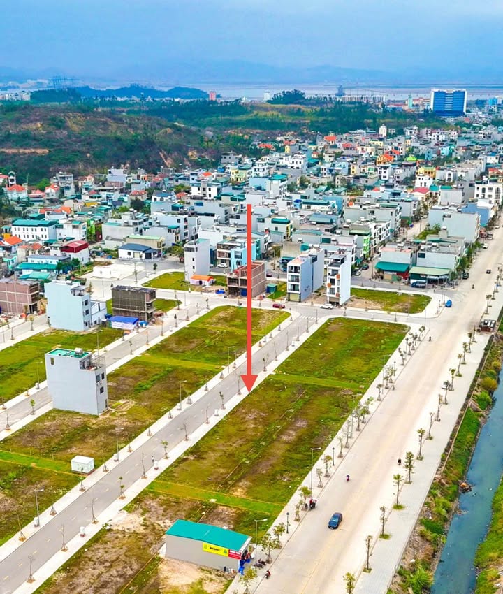 Nhà phố Lideco giai đoạn 1, Hạ Long 65m² giá 3 tỷ - Pháp lý sổ đỏ chính chủ!