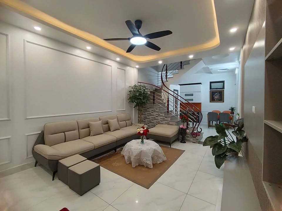 Nhà phố Chợ Hàng Hải Phòng 43m² giá 3.65 tỷ - Full nội thất cao cấp!