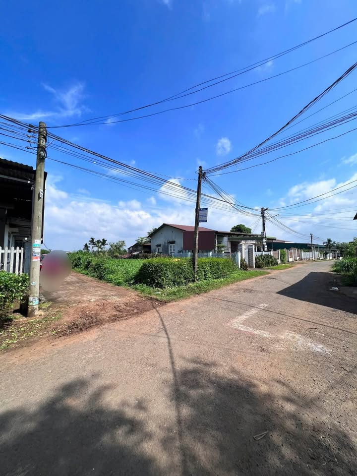 Đất nền 200m² Huyện Đông Hòa giá chỉ 1.15 tỷ - Cơ hội đầu tư tuyệt vời!