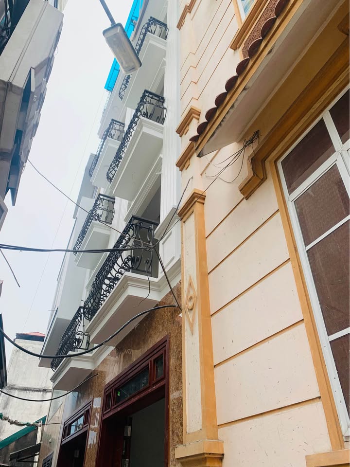 Nhà đẹp Tây Mỗ 32m² giá thỏa thuận - Ô tô đỗ cửa, thang máy