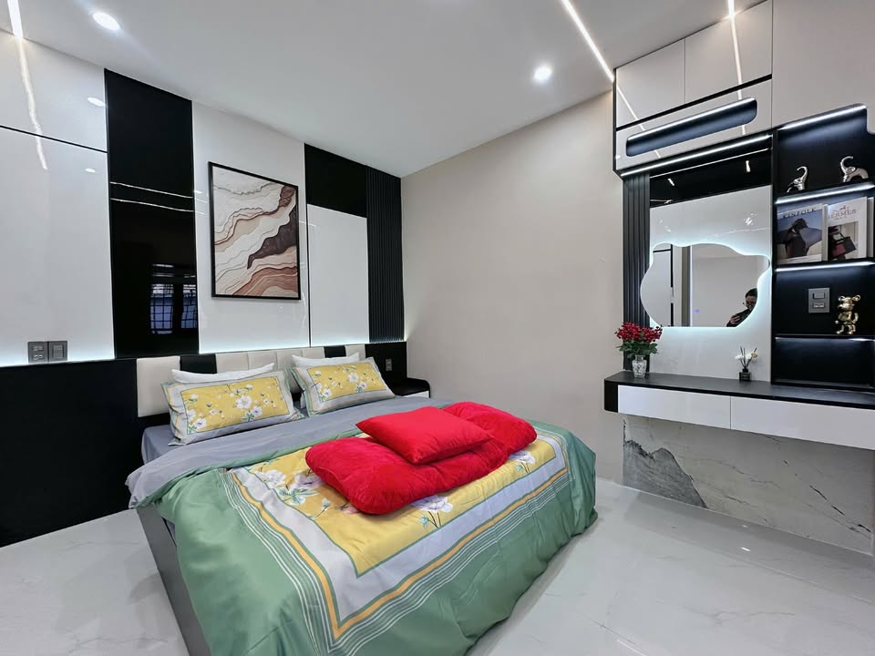 Nhà 2 tầng 448/63 Trưng Nữ Vương 57.5m² giá 5.95 tỷ - Vị trí trung tâm thuận tiện!