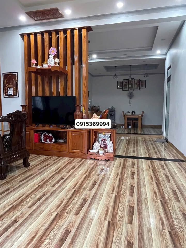 Nhà đẹp Phan Rang 307m² giá 4 tỷ - Gần biển và trung tâm