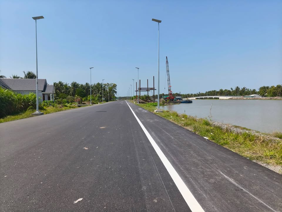 Đất thổ cư 720m² mặt tiền đường Hồ Nước Ngọt - Giá chỉ 2 tỷ!