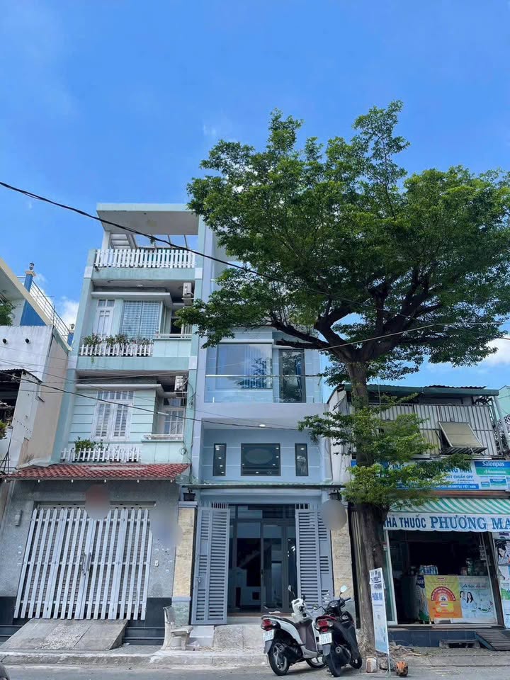 Nhà mặt tiền đường Tây Sơn, quận Tân Phú, 80m², giá 12.5 tỷ - Sẵn sàng dọn vào ở ngay!