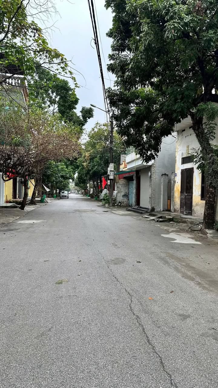 Đất nền Tân An Tân Thành 68.3m² giá 6.8 tỷ - Trung tâm thành phố thuận lợi!