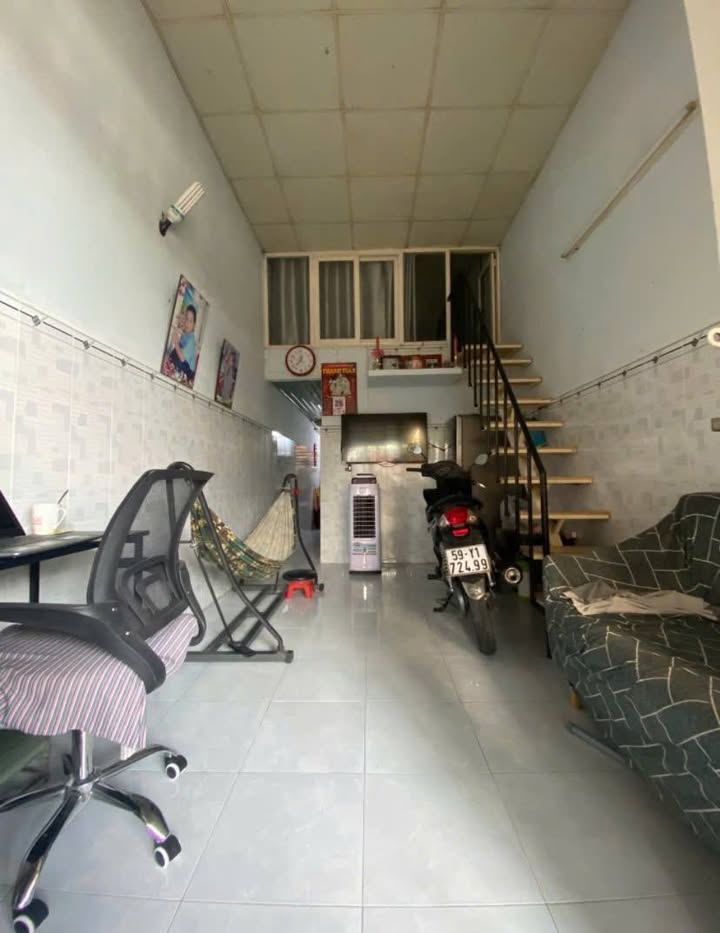 Nhà riêng Hóc Môn 36m² giá 1.7 tỷ - Chính chủ bán gấp!