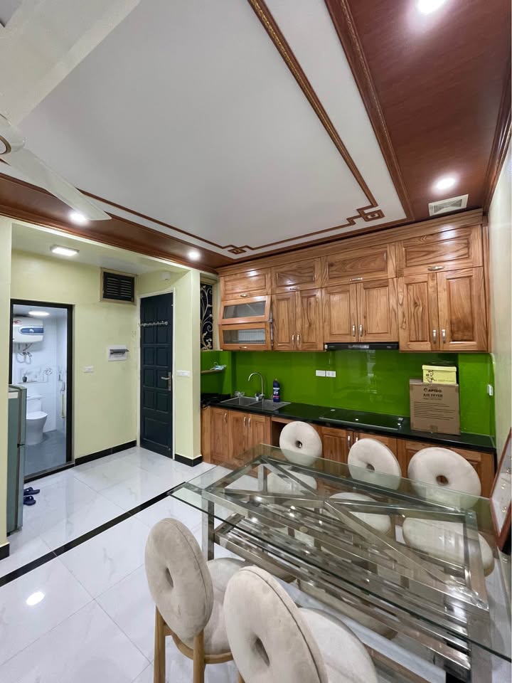 Chung cư Vĩnh Phúc Ba Đình 65m² giá 4 tỷ - Full nội thất, sẵn sàng vào ở!