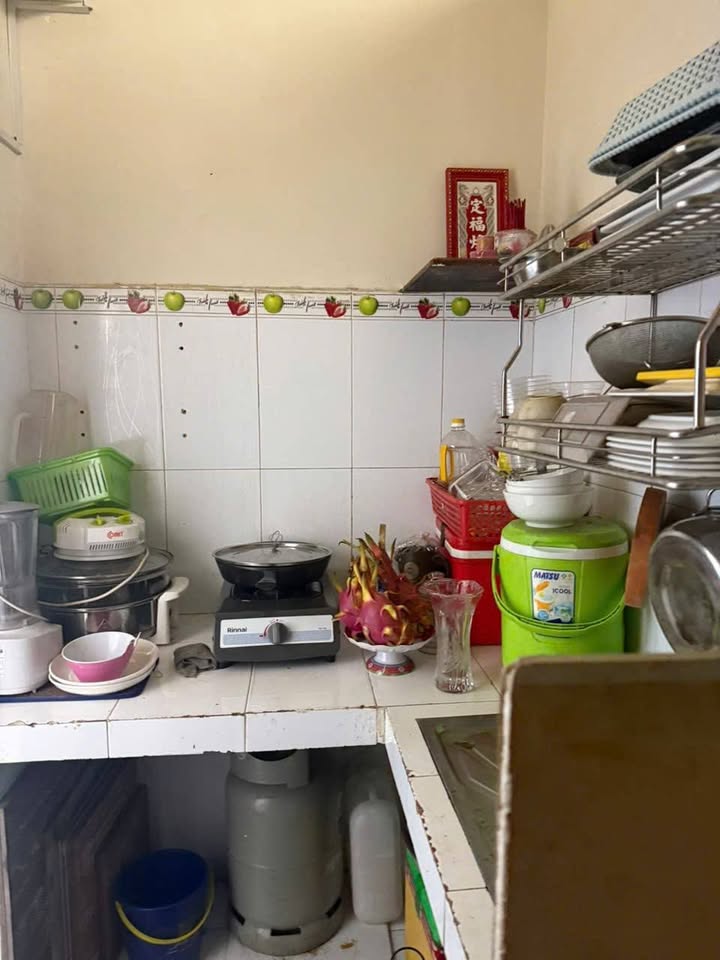 Nhà riêng Hồ Thị Kỷ, Quận 10, 24m² giá 4.8 tỷ - Sổ đỏ chính chủ, pháp lý rõ ràng!