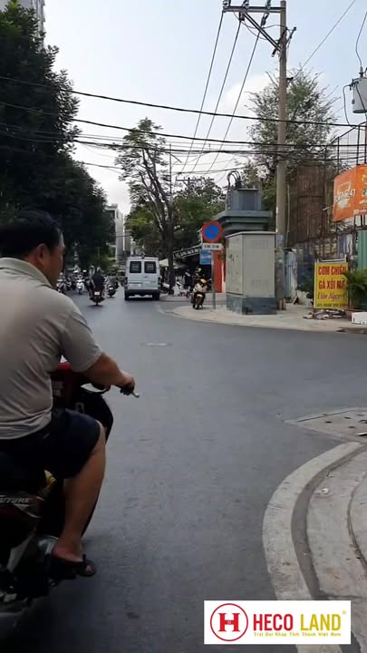 FrontHouse Đường Thành Thái, Quận 10, 51m² giá 9.45 tỷ - Chủ bán gấp trong tháng!