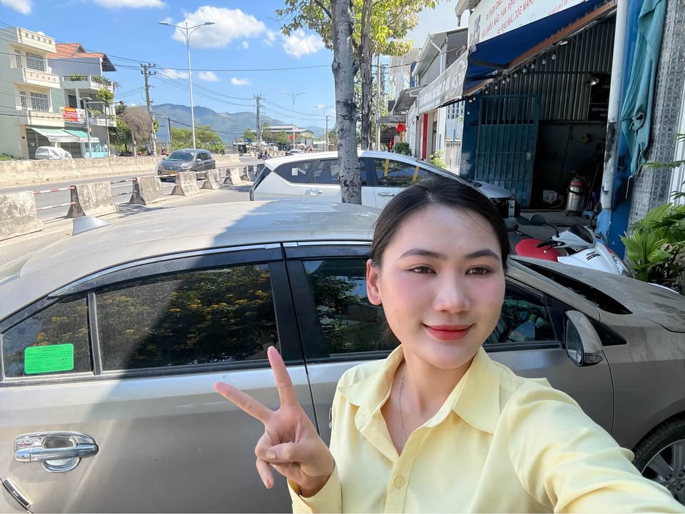 Nhà 2 tầng đường Nguyễn Tất Thành 138m² giá 9.999 tỷ - Vị trí kinh doanh thuận lợi!