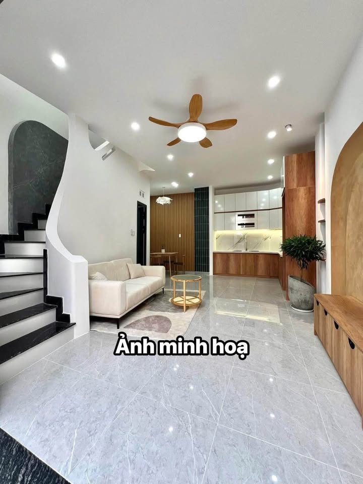 Nhà lầu rộng 3PN hẻm 54 Hùng Vương, Cần Thơ - Giá chỉ 2.58 tỷ!