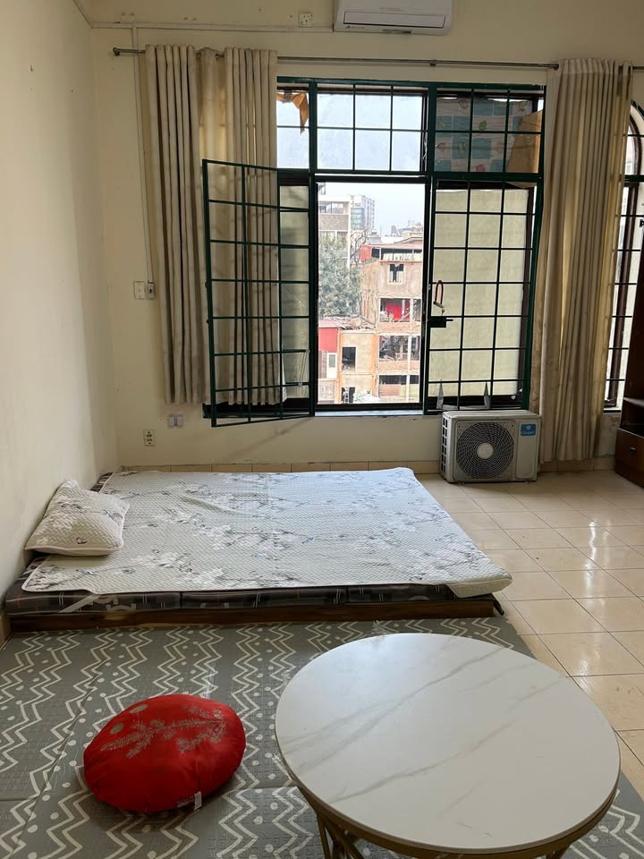 Phòng trọ cho thuê tại Nguyễn Phúc Lai 20m² giá thỏa thuận - Ngõ rộng ô tô vào