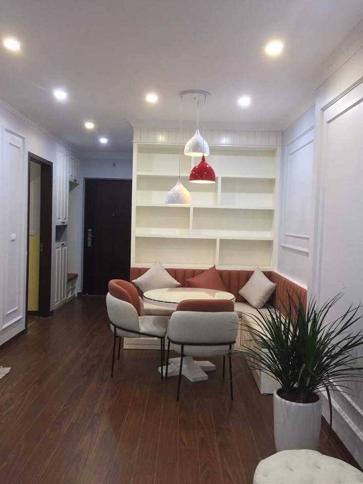 Căn hộ Chung cư Hanoi Homeland Long Biên 69m² giá 5.45 tỷ - Nội thất đồng bộ, view đẹp!